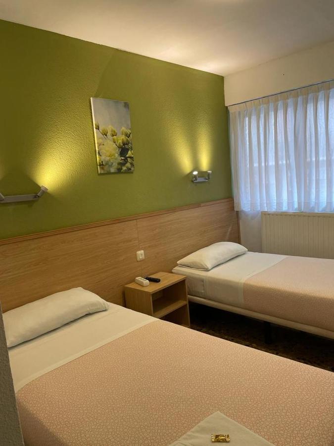 Hostal Milmarcos 사라고사 외부 사진