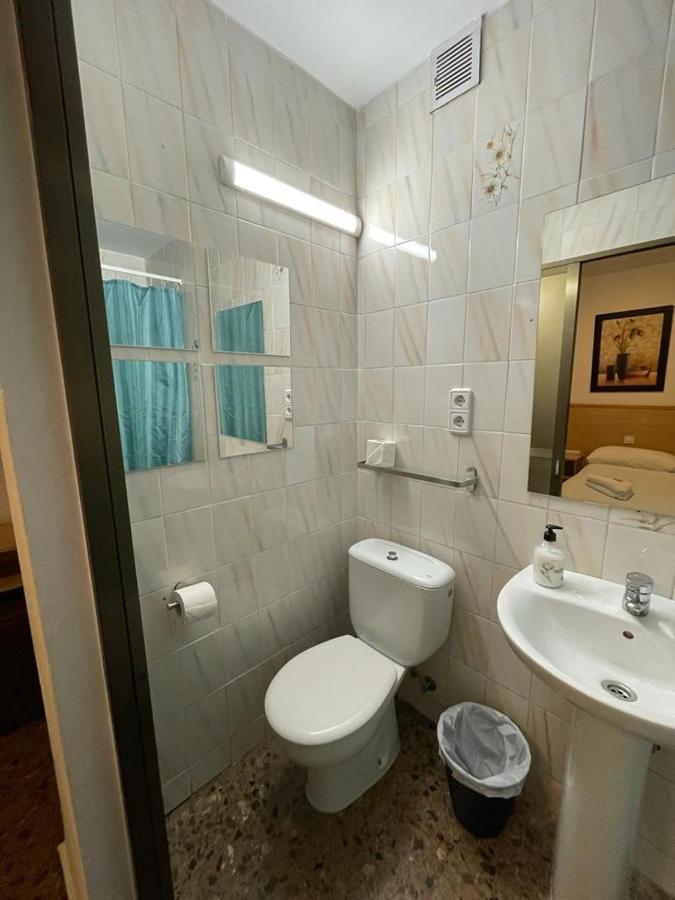 Hostal Milmarcos 사라고사 외부 사진