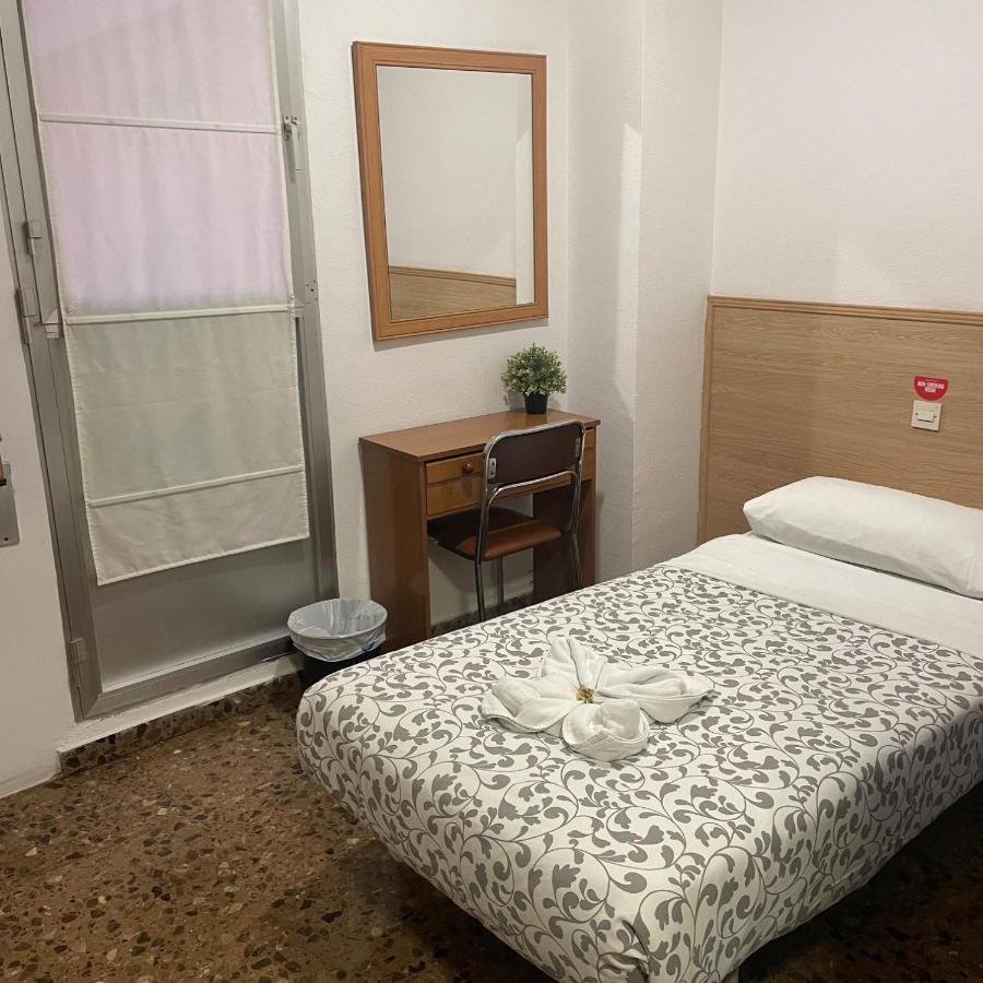 Hostal Milmarcos 사라고사 외부 사진
